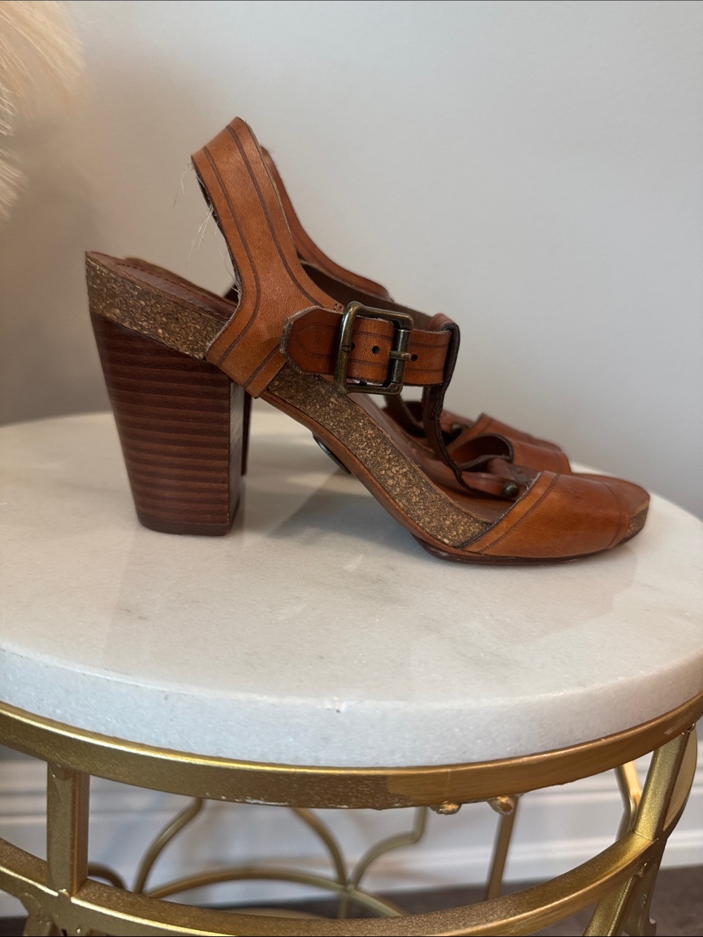 Frye Cognac Leather T-Strap Block Heel Sandals - Picture 6 of 11